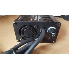 36V/3A nagy teljesítményű lí-ion töltő