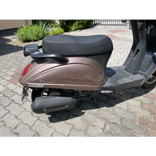 Használt Motowell Elenor 4T 50ccm benzines robogó