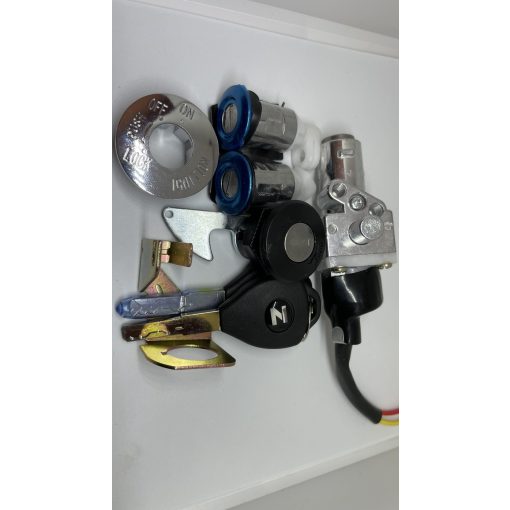 robogó gyujtáskapcsoló zárszett 