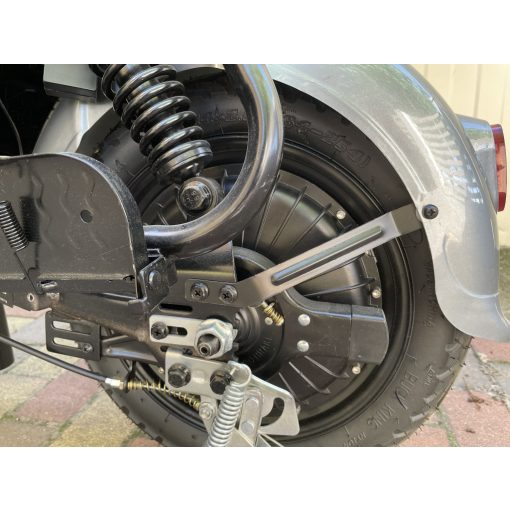 elektromos robogó motor, BLDC 48V, 350W, 14"-os felniben