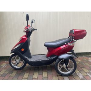 Használt jó állapotú Sellő 3 kerekű elektromos moped