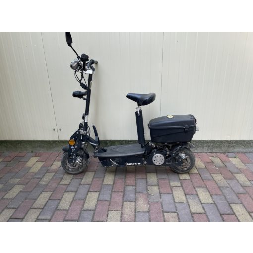 Használt TANK-800 TT elektromos roller, új garanciális akkumulátorral